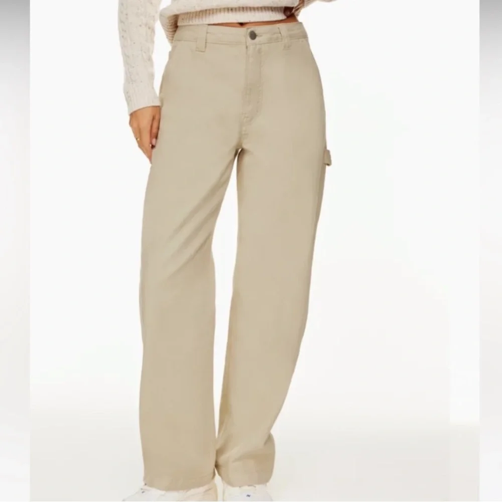 Aritzia cargo pants - Picture 2 of 9